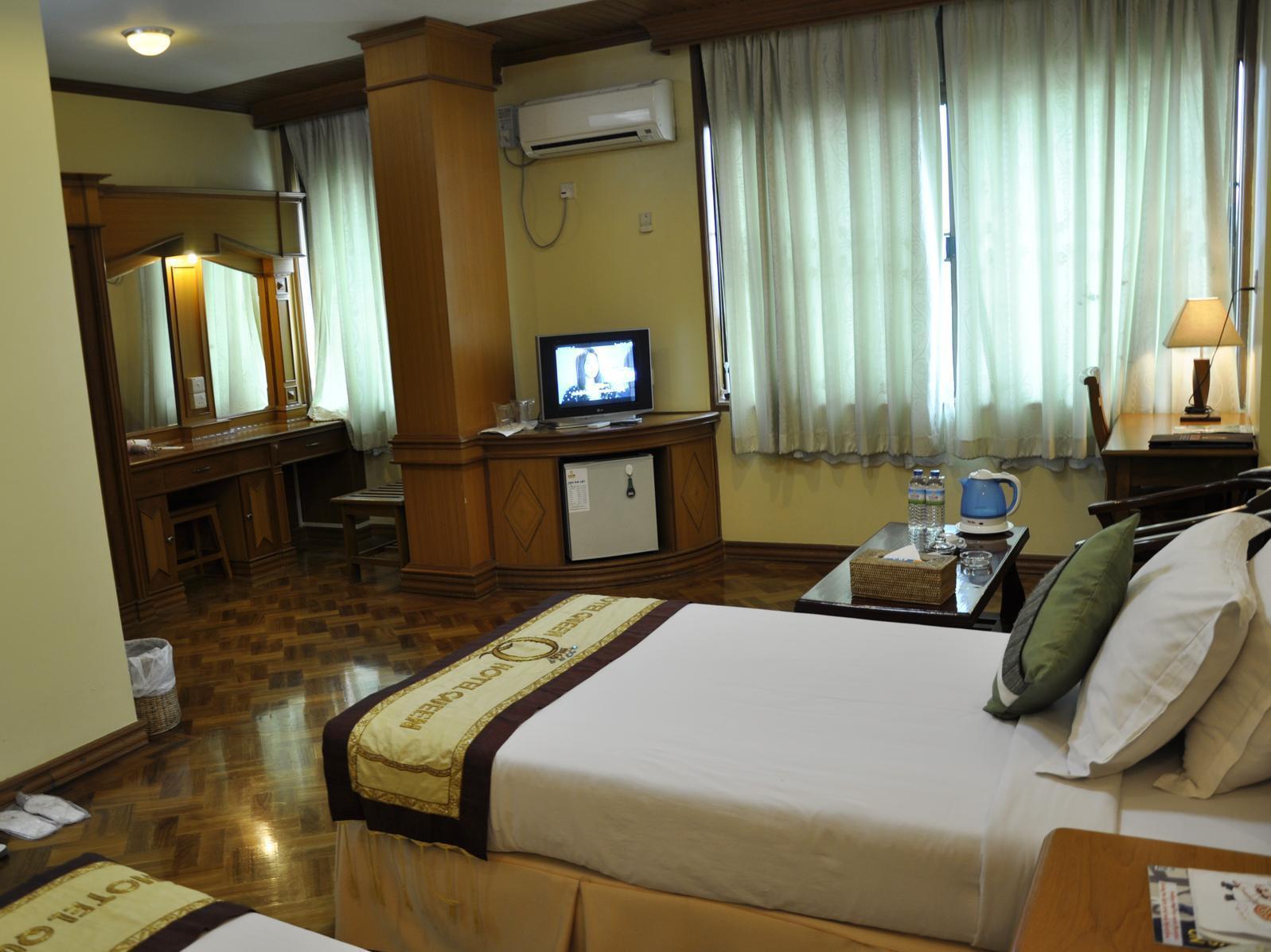 Hotel Queen Mandalaj Kültér fotó